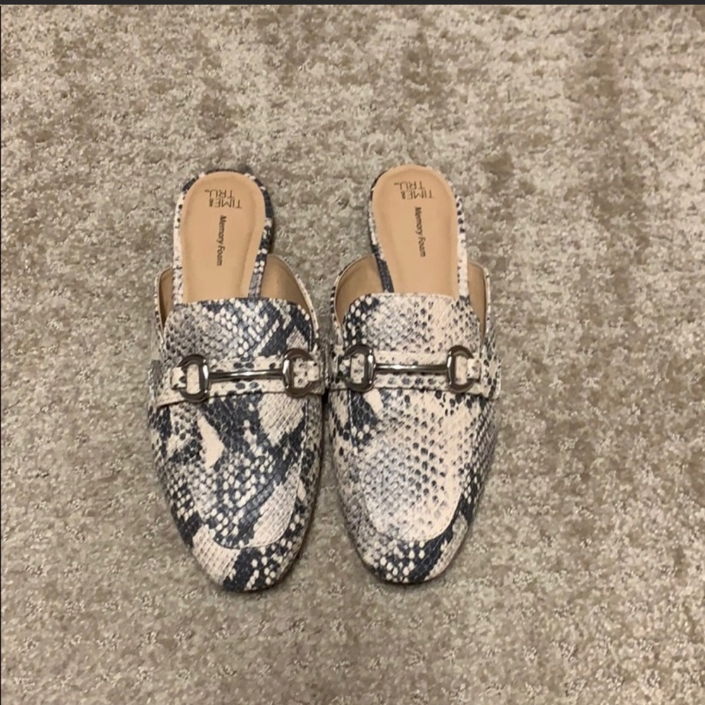 Snake skin print mules